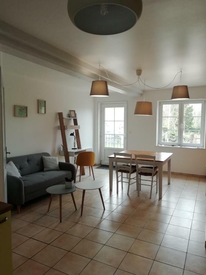 Gite Le Moulin Saint-Vaast-sur-Seulles 外观 照片
