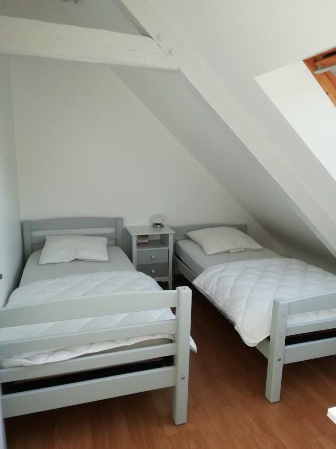 Gite Le Moulin Saint-Vaast-sur-Seulles 外观 照片